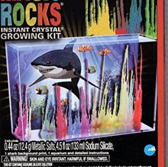 Magic Rocks Crystal Growing Kit - Shark - Picture 2 of 4
